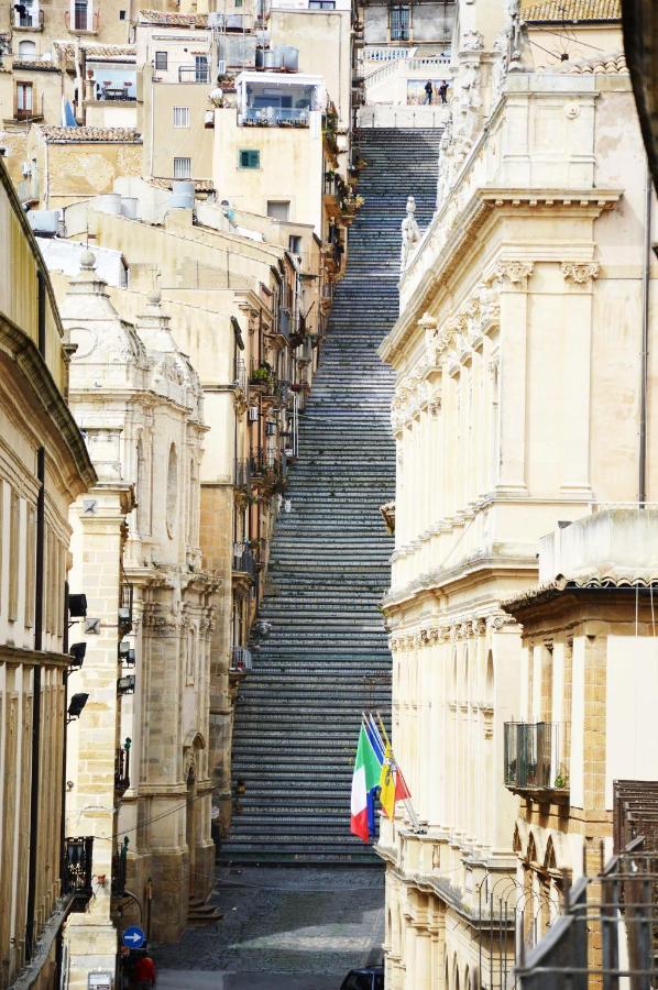 Hotel I Colori Della Sicilia à Caltagirone Extérieur photo